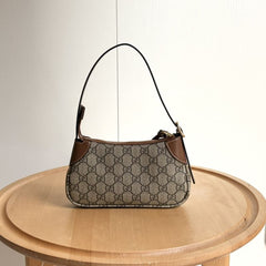 (Pre-Order) Gucci GG EMBLEM SMALL SHOULDER BAG (Replica)