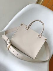 (Pre-Order) Louis Vuitton LockMe Ever Mini (Replica)