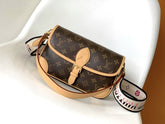 (Pre-Order) Louis Vuitton Diane Bag – Monogram Canvas (Replica)