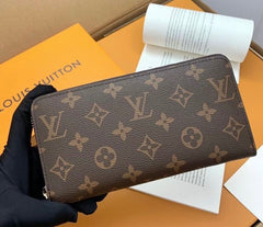 (Pre-Order) Louis Vuitton Zippy Wallet (Replica)