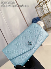 (Pre-Order) Louis Vuitton Flower Button Long Wallet (Replica g