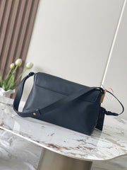 (Pre-Order) Louis Vuitton Gaston Wearable Wallet Bag – Monogram & Leather (Replica)