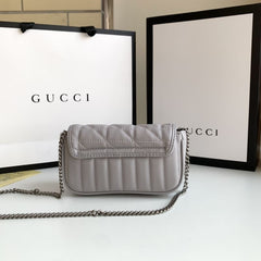 (Pre-Order) Gucci GG MARMONT MINI BAG (Replica)