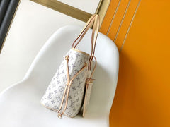 (Pre-Order) Louis Vuitton Neverfull – White Monogram Jacquard with Natural Leather Trim (Replica)