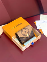 (Pre-Order) Louis Vuitton Monogram Mini Wallet (Beige Flap) (Replica)