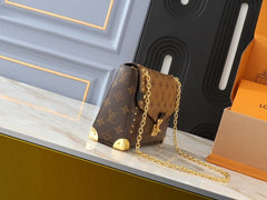 (Pre-Order) Louis Vuitton Trunkie (Replica)