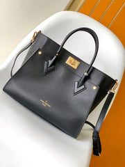 (Pre-Order) Louis Vuitton On My Side MM (Replica)