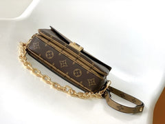 (Pre-Order) Louis Vuitton Pochette Métis East West (Replica)