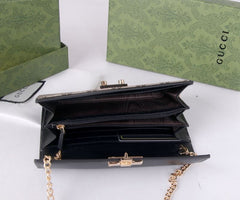 (Pre-Order) Gucci Padlock Chain Wallet – Available in Black or Red (Replica)