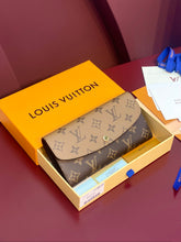 (Pre-Order) Louis Vuitton Monogram Canvas Long Wallet (Beige Flap) (Replica)