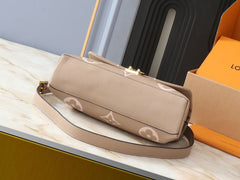 (Pre-Order) Louis Vuitton Madeleine MM (Replica)