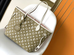 (Pre-Order) Louis Vuitton Neverfull MM – Khaki Green Monogram with Pink Interior (Replica)