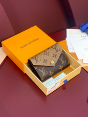 (Pre-Order) Louis Vuitton Monogram Compact Wallet (Beige Flap) (Replica)