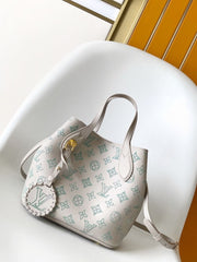 (Pre-Order) Louis Vuitton Blossom PM (Replica)