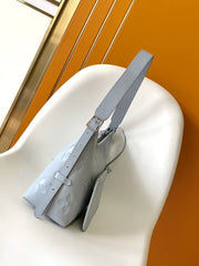 (Pre-Order) Louis Vuitton CarryAll PM (Replica)