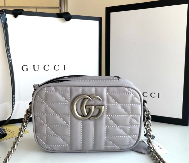 (Pre-Order) Gucci GG MARMONT  MINI CAMERA BAG (Replica)