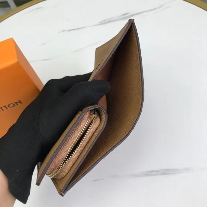 (Pre-Order) Louis Vuitton Victorine wallet (Replica)