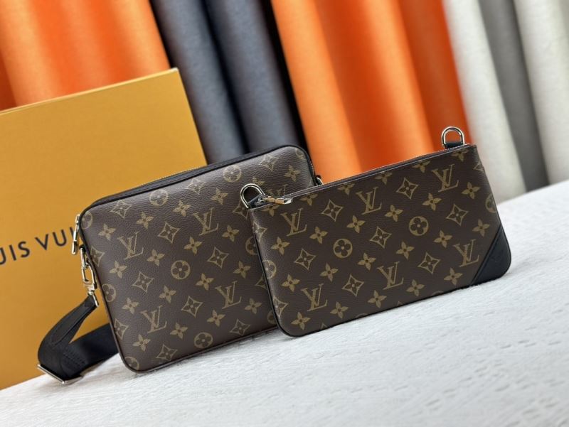 (Pre-Order) Louis Vuitton Pochette (Replica)