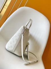 (Pre-Order) Louis Vuitton Blossom PM (Replica)