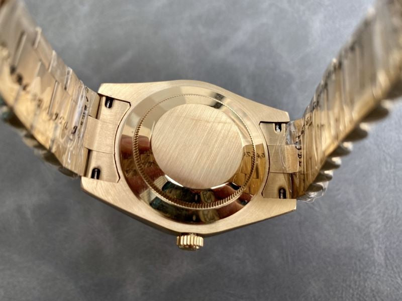 (Pre-Order) Rolex Day-Date – Gold Roman Dial (40mm) (Replica)