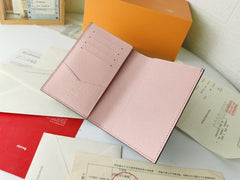 (Pre-Order) Louis Vuitton passport cover (Replica)