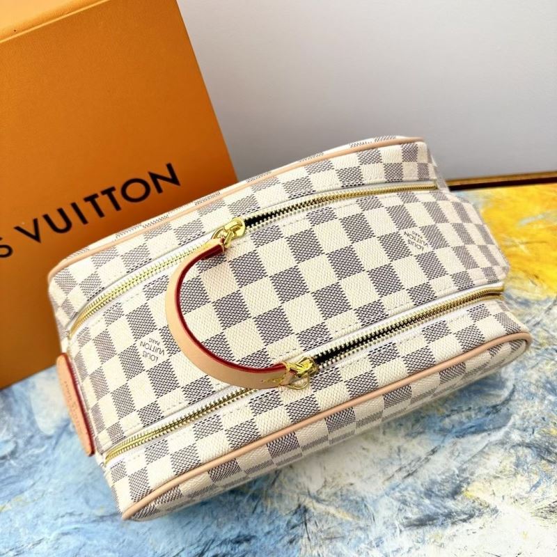 (Pre-Order) Louis Vuitton Toiletry Pouch (Replica)