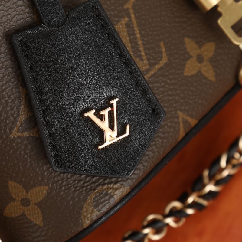 (Pre-Order) Louis Vuitton Vanity Chain Pouch (Replica)