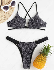 (Instock Now) O-ring High Cut Spotted Print Star-shaped
Bikini Swimwear