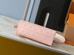 (Pre-Order)Louis Vuitton OnTheGo East West (Replica)