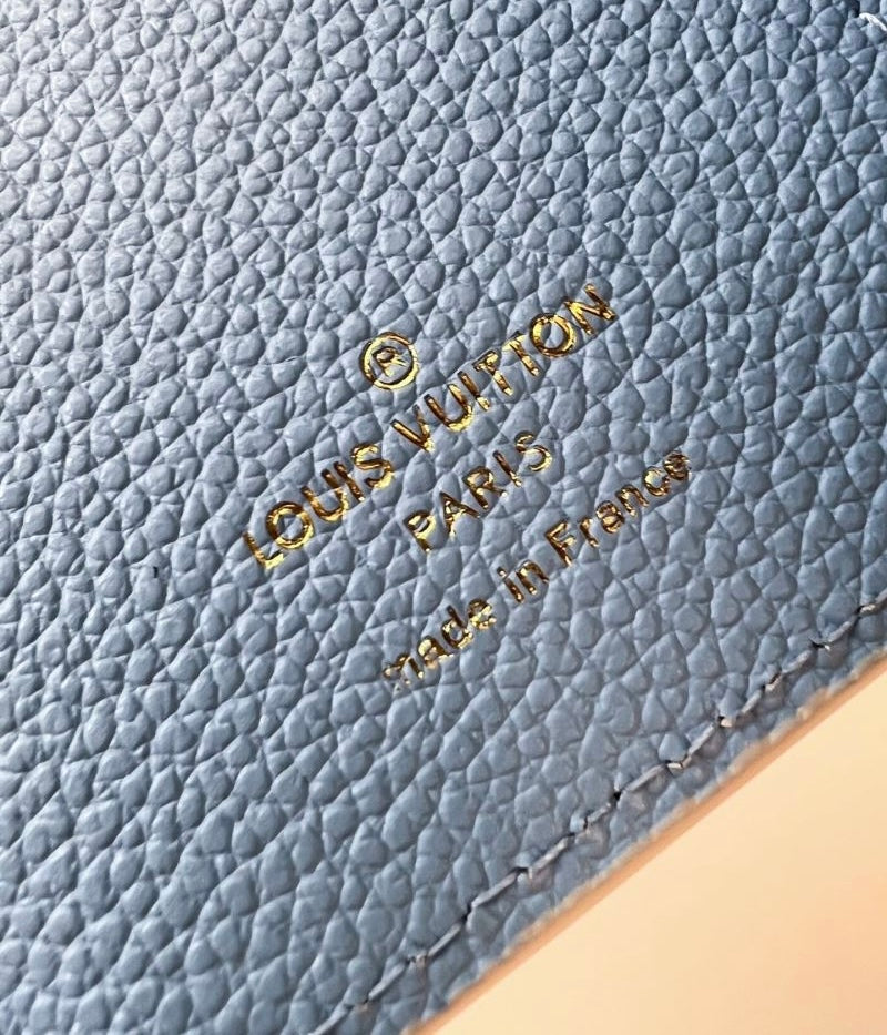 (Pre-Order) Louis Vuitton Wallet (Replica)