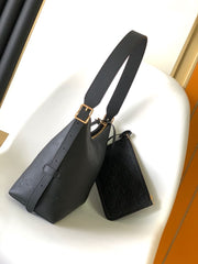 (Pre-Order) Louis Vuitton CarryAll PM (Replica)