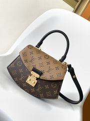 (Pre-Order) Louis Vuitton Tilsitt (Replica)