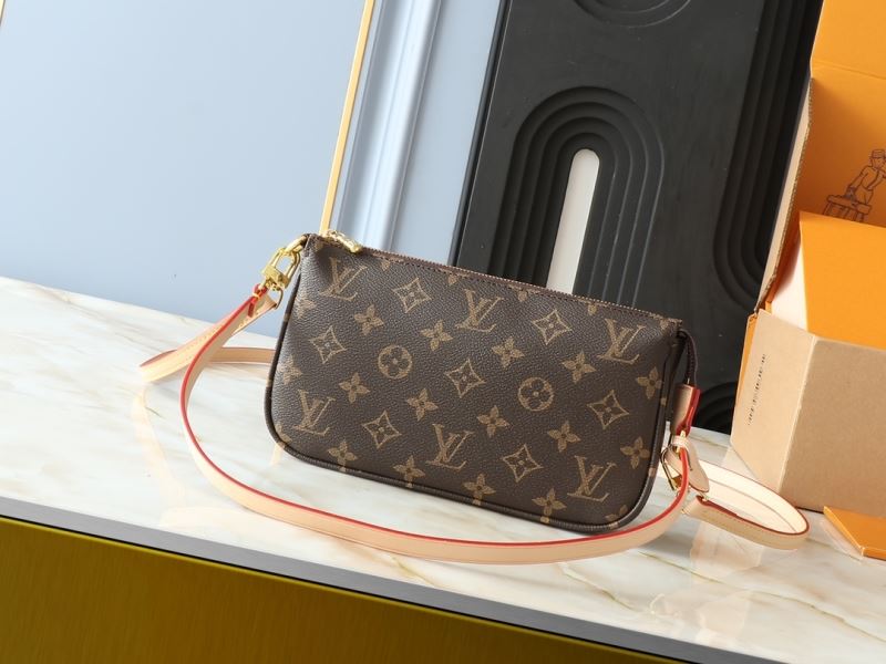 (Pre-Order) Louis Vuitton Pochette Accessoires (Replica)