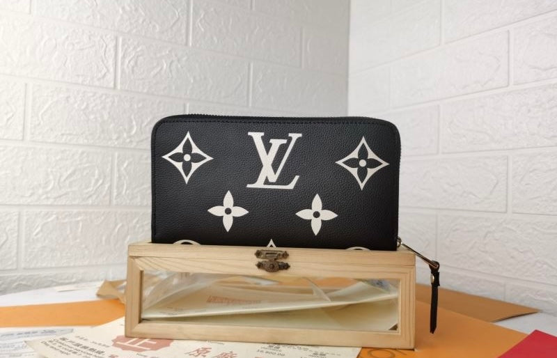 (Pre-Order) Louis Vuitton Zippy Wallet (Replica)