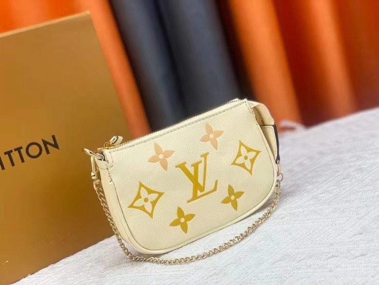 (Pre-Order) Louis Vuitton Mini Pochette Accessoires (Replica)