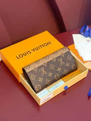 (Pre-Order) Louis Vuitton Monogram Canvas Long Wallet (Beige Flap) (Replica)