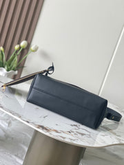 (Pre-Order) Louis Vuitton Gaston Wearable Wallet Bag – Monogram & Leather (Replica)