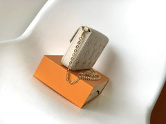 (Pre-Order) Louis Vuitton Félicie Pochette – Cream & Rose Monogram Giant (Replica)