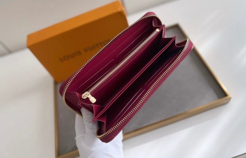 (Pre-Order) Louis Vuitton Zippy Wallet (Replica)