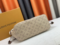 (Pre-Order) Louis Vuitton Neverfull MM (Replica)