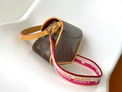 (Pre-Order) Louis Vuitton Diane Bag – Monogram Canvas (Replica)
