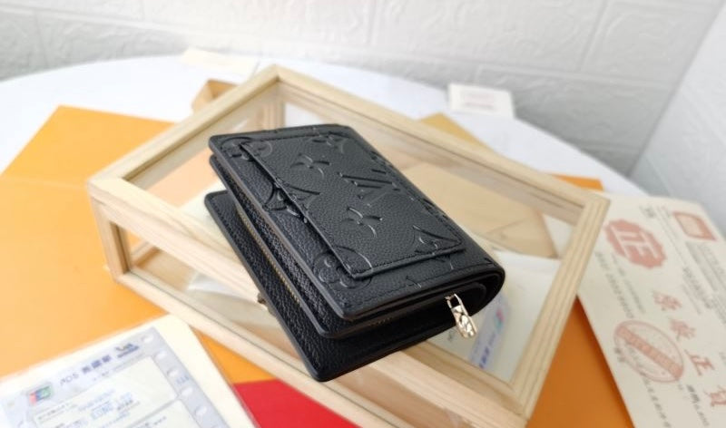 (Pre-Order) Louis Vuitton Wallet (Replica)