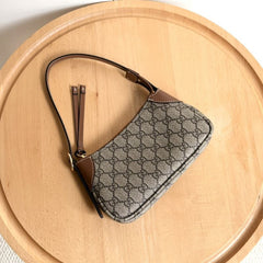(Pre-Order) Gucci GG EMBLEM SMALL SHOULDER BAG (Replica)