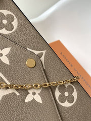 (Pre-Order) Louis Vuitton Félicie Pochette – Taupe Monogram Giant (Replica)
