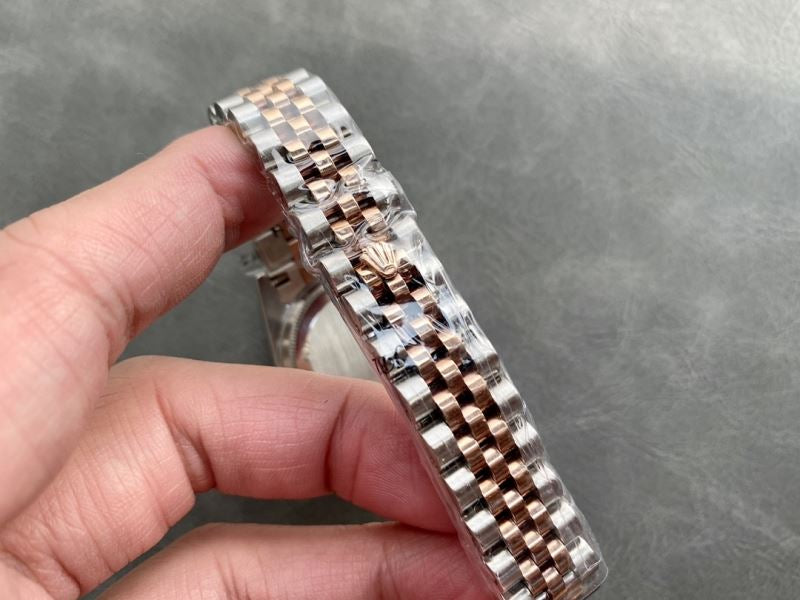 (Pre-Order) Rolex Datejust 31mm – Rose Gold & Silver with Mother of Pearl Diamond Dial (Replica)