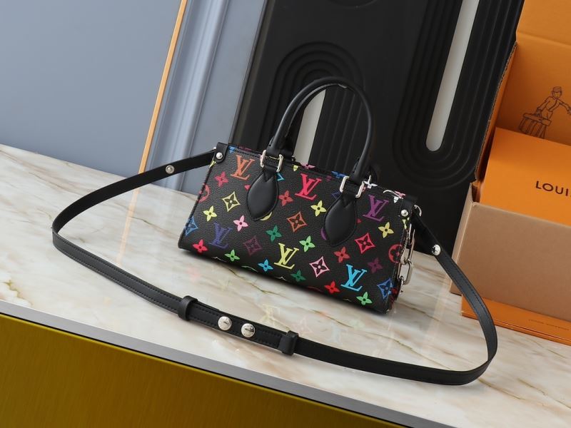 (Pre-Order)Louis Vuitton LV x TM OnTheGo East West Chain (Replica)