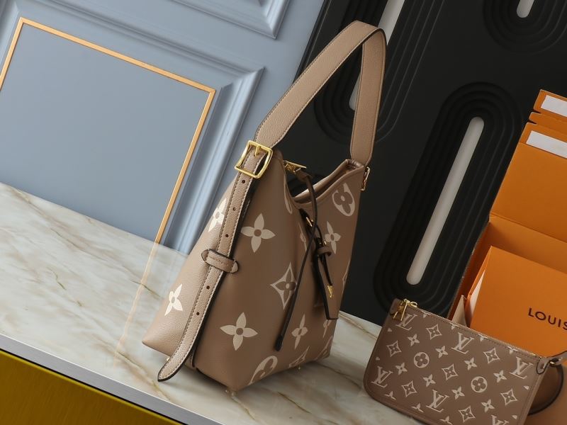 (Pre-Order) Louis Vuitton CarryAll PM (Replica)