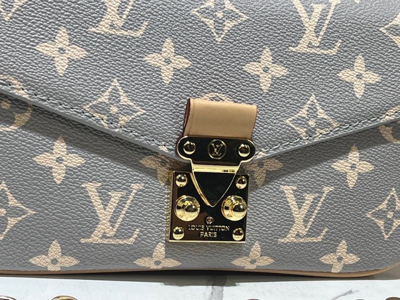 (Pre-Order) Louis Vuitton Pochette Métis East West (Replica)