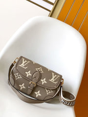 (Pre-Order)Louis Vuitton Diane (Replica)