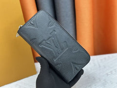 (Pre-Order) Louis Vuitton Wallet (Replica)